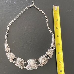 Elegant Silver Necklace